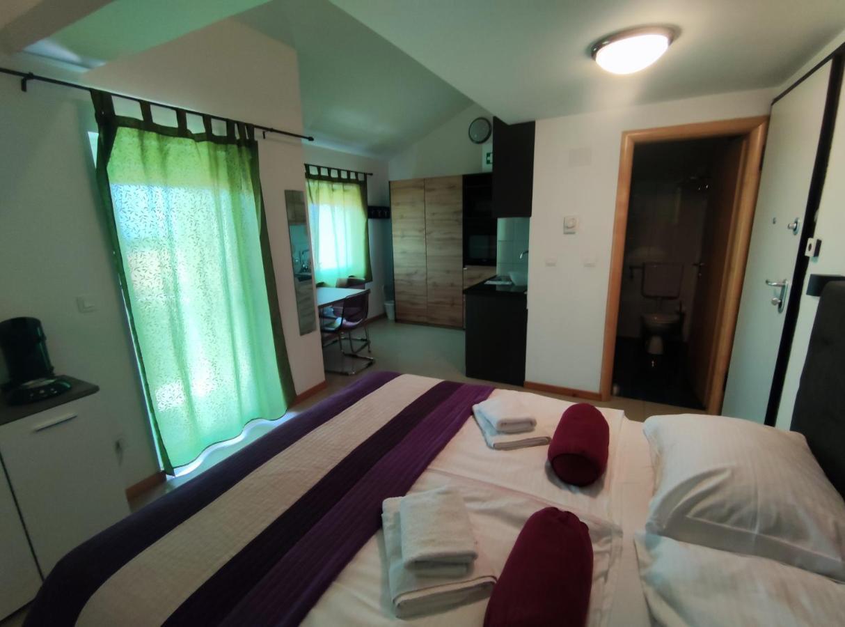 Panorama Sunset Apartments Cres Zewnętrze zdjęcie