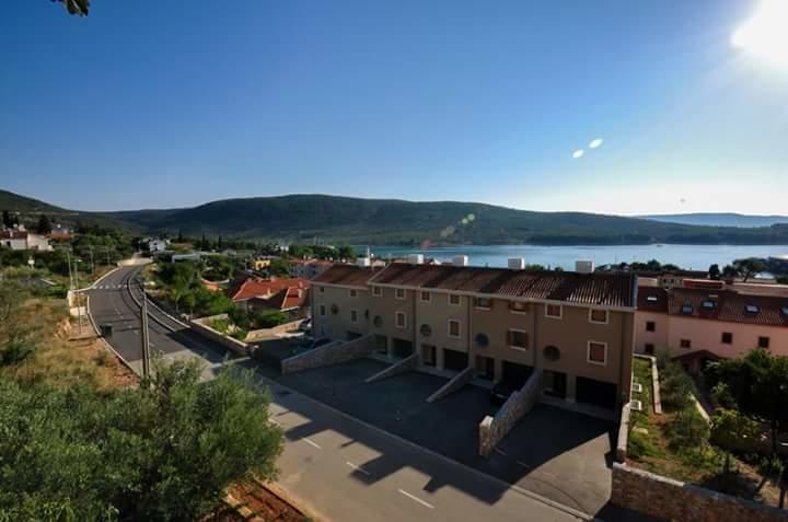 Panorama Sunset Apartments Cres Zewnętrze zdjęcie